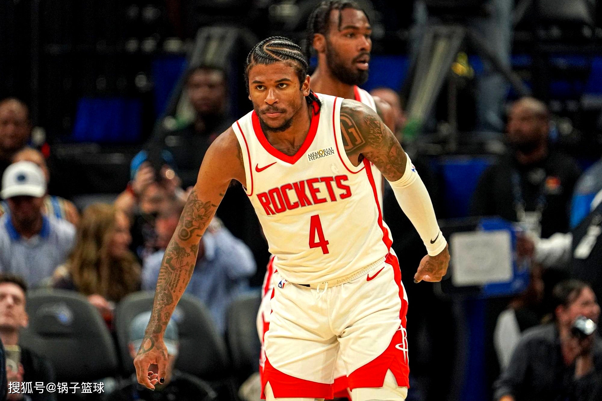 开云体育-今晚德甲焦点战，布鲁克林篮网伤情更新，压力陡增，高层口径保持一致(美国布鲁克林枪击案)