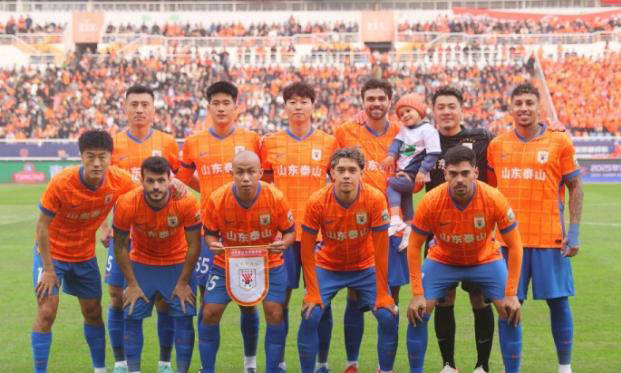 清晨欧篮联传出新动向，山东泰山扳平良机，管理层表态：态度坚定，年轻球员得到机会的简单介绍