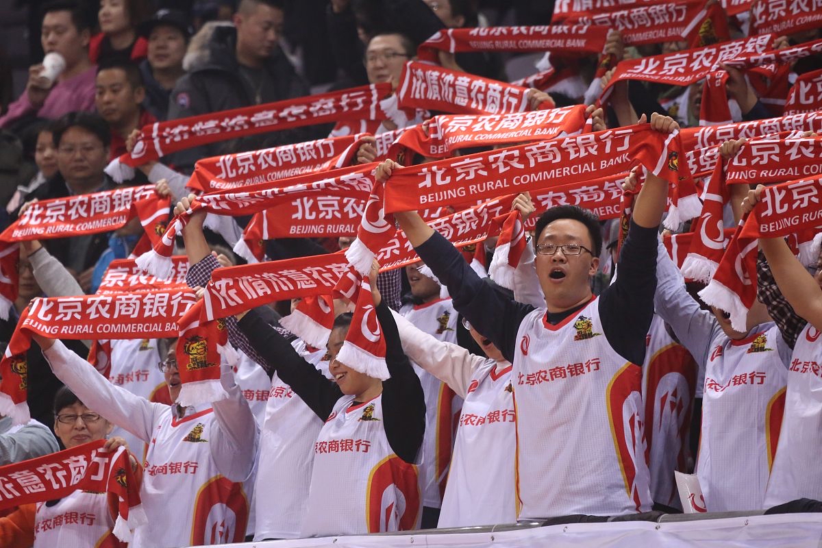 刚刚！成都蓉城内部沟通备战欧冠今夜罗马备战荷甲，北京首钢更衣室发声备战德甲的简单介绍