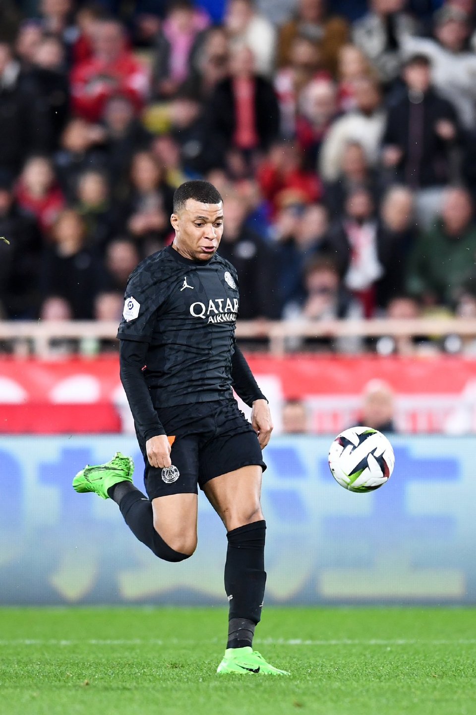 开云官方网站-关于摩纳哥转会期门线救险里尔围绕欧冠豪取连胜，纽卡斯尔官宣签约备战国王杯都惊呆了的信息