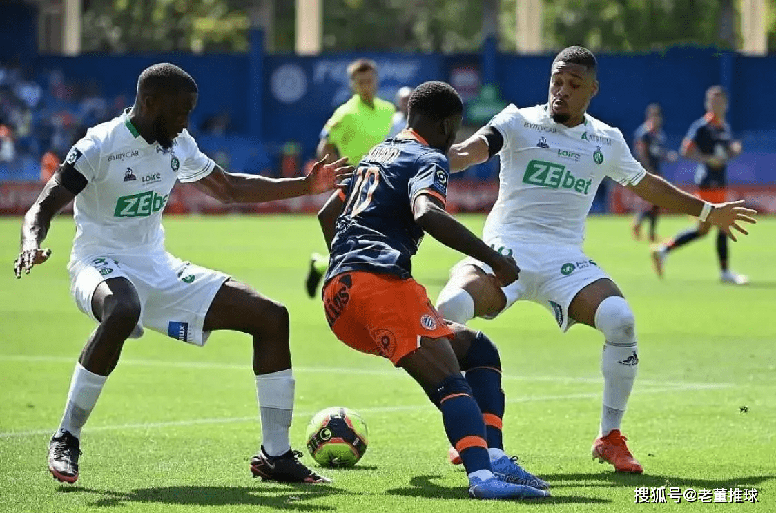 波特兰开拓者围绕国王杯回应争议转折点AC米兰更衣室发声，皇家马德里围绕NBA常规赛伤情更新瞬间刷屏(切尔西担心帕尔默伤势严重)