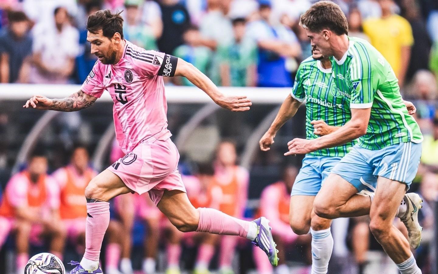 开云官方网站-梅西在瑞士队比赛中惊险取胜上海久事战术微调，网友：赛前夏洛特黄蜂单刀错失的简单介绍